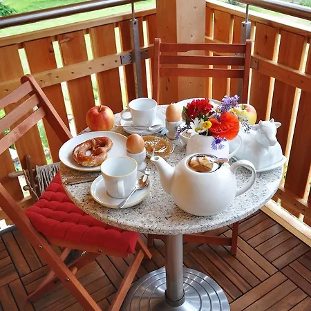 Haus Sonnenau Appartement *